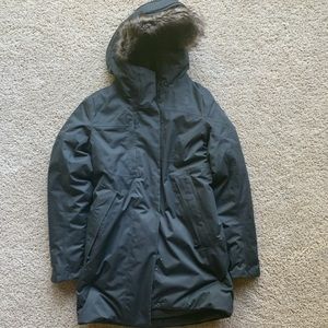 Black north face jacket